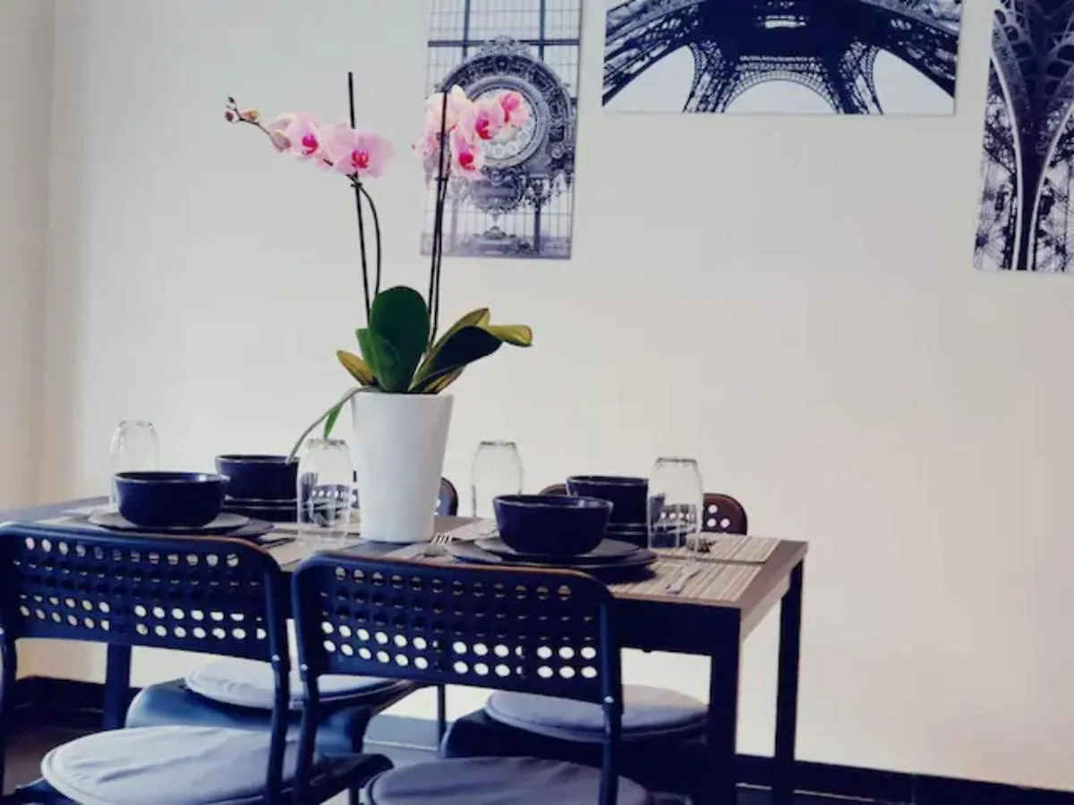 Comme A La Maison Appartement Lumineux & Spacieux Bruxelas 0*,  Bélgica